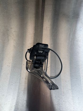 Used Shimano Ultegra Di2 RD-R8150 FD 2023 bike — image 2 of 2