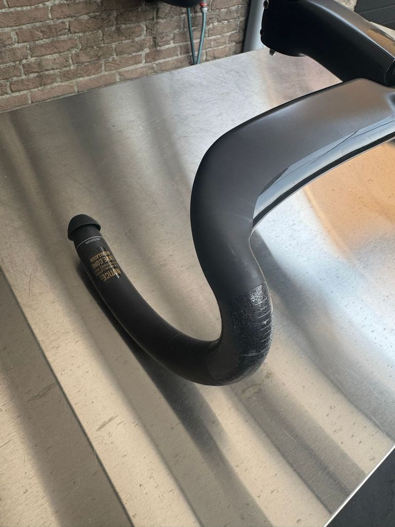 Used Enve SES AR Road IN-Route Handlebar 2023 bike — image 3 of 8