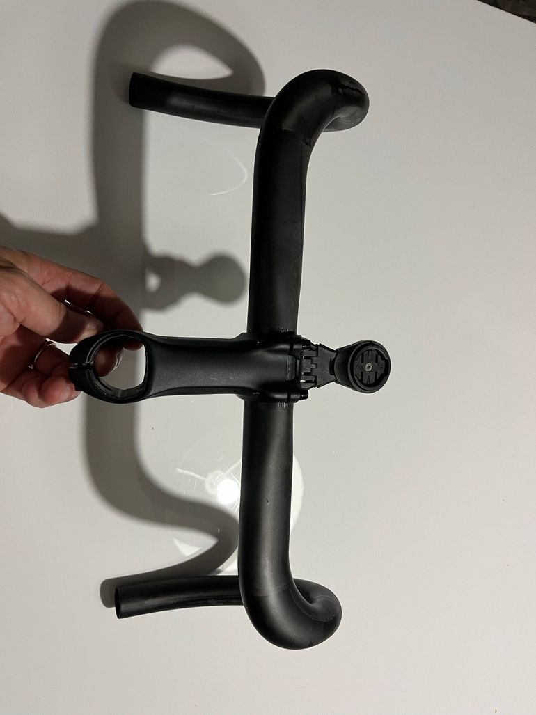 Used Giant Contact SLR Handlebar 2026 bike — image 2 of 6