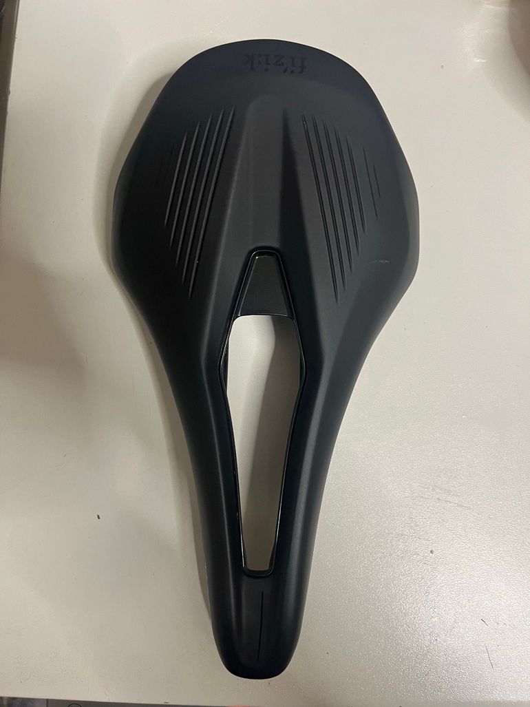 Used Fizik Vento Argo R5 140mm 2026 bike — image 1 of 2
