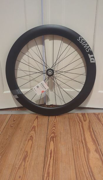 Used Dt Swiss ARC 1400 DICUT DB 62 bike