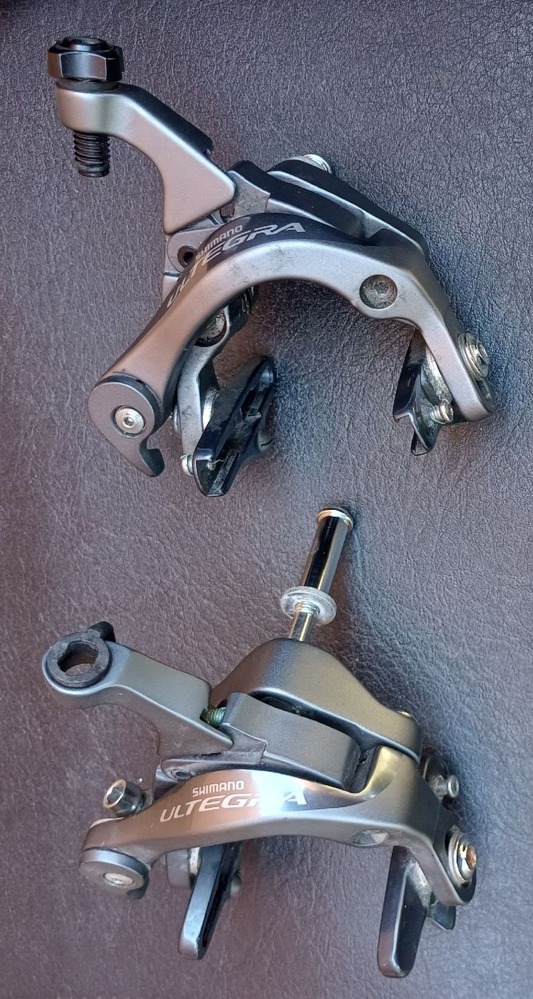 Used Shimano Ultegra BR-6800 Front and Rear Brakes bike — image 5 of 8