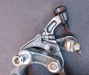 Used Shimano Ultegra BR-6800 Front and Rear Brakes bike — image 8 of 8