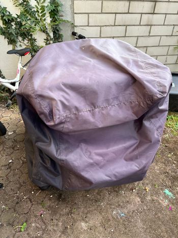 Used Thule Chariot Cross 2 bike — image 11 of 11