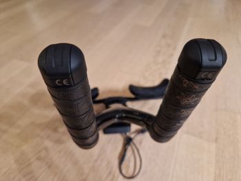 Used Bontrager Trek TT Mono ergo short black bike — image 2 of 5