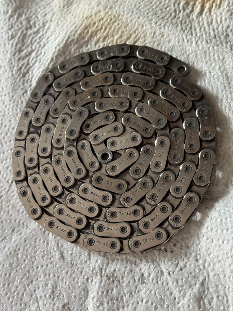 Used Sram RIVAL Flattop Chain 112 Links bike — image 1 of 2