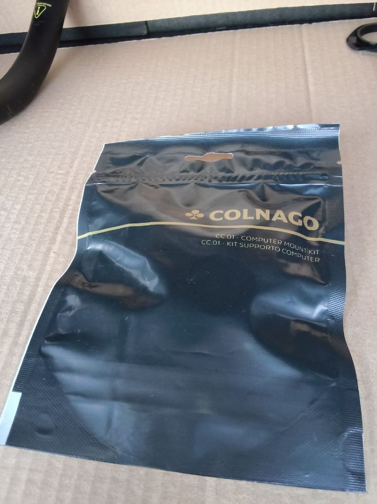 Used Colnago CC.01 110 41 Manubrio Integrato bike — image 8 of 14