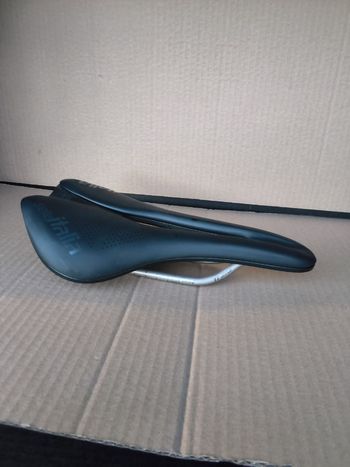 Used Selle Italia Novus Boost Evo TM Superflow nera 145x245 bike — image 4 of 8