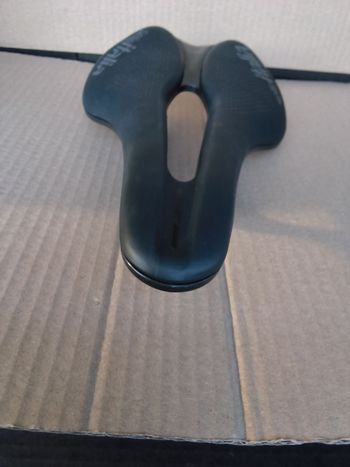 Used Selle Italia Novus Boost Evo TM Superflow nera 145x245 bike — image 6 of 8