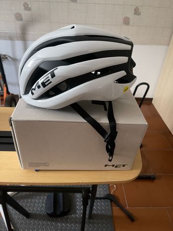 Used MET trenta 2026 bike — image 2 of 5