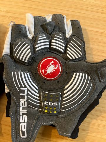 Used Castelli Gray and White Cycling Gloves Small 2023 Cycling Clothing