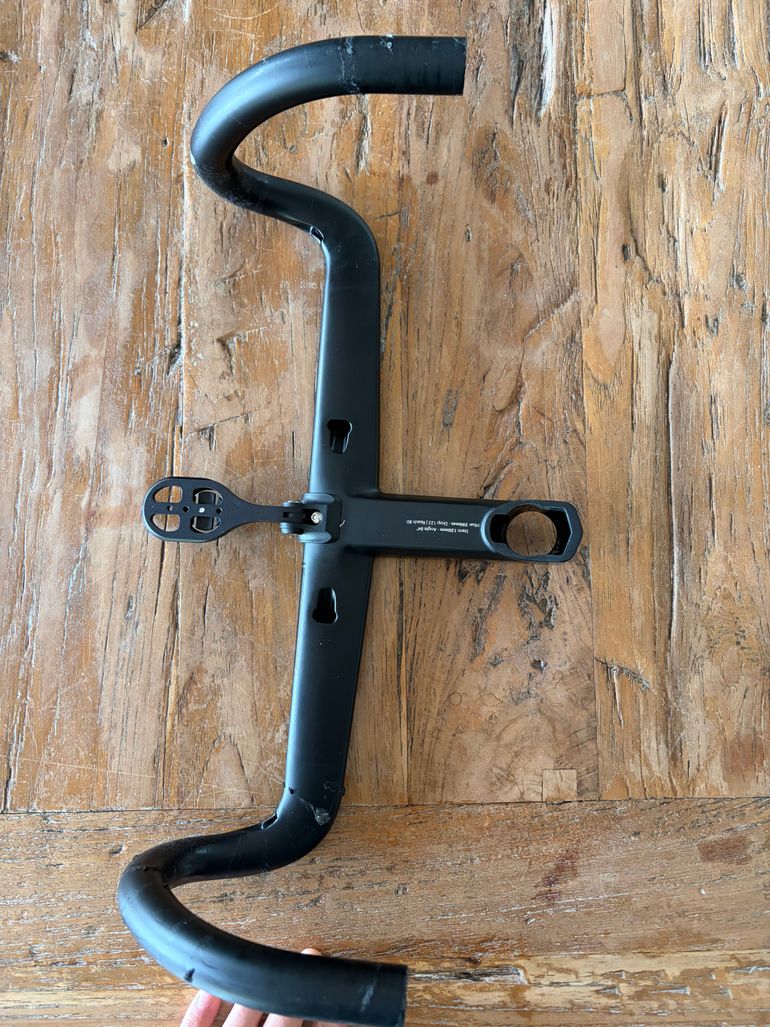 Used Colnago CC01 2025 bike — image 2 of 4