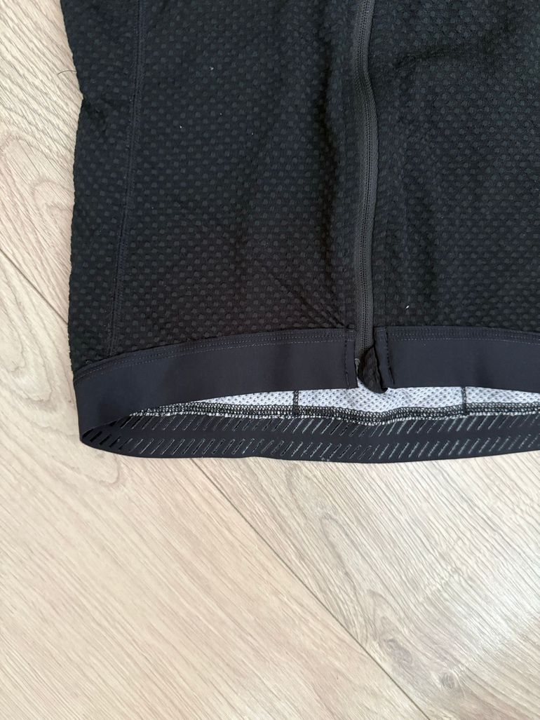 Used Isadore Signature Merino Air Jersey bike — image 3 of 5