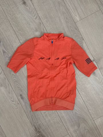 Used MAAP Evade Pro Base Jersey bike — image 1 of 8