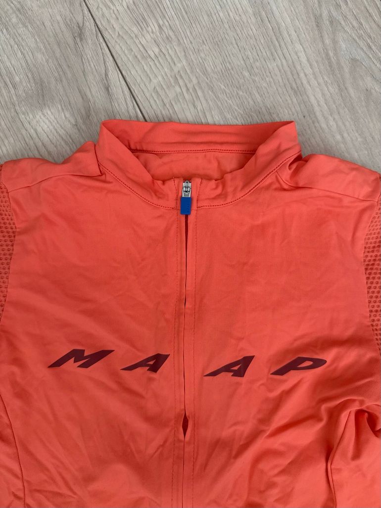 Used MAAP Evade Pro Base Jersey bike — image 3 of 8