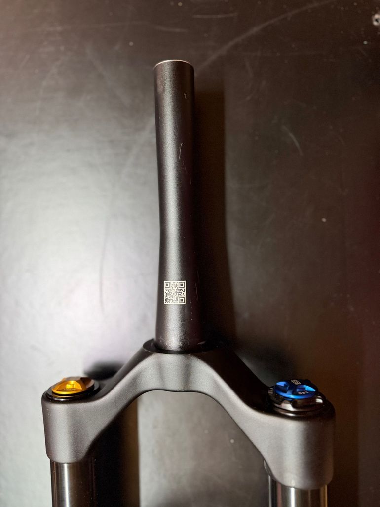 Used Öhlins RXF36 m.2 Air TTX18 29'/44/150 2026 bike — image 5 of 8