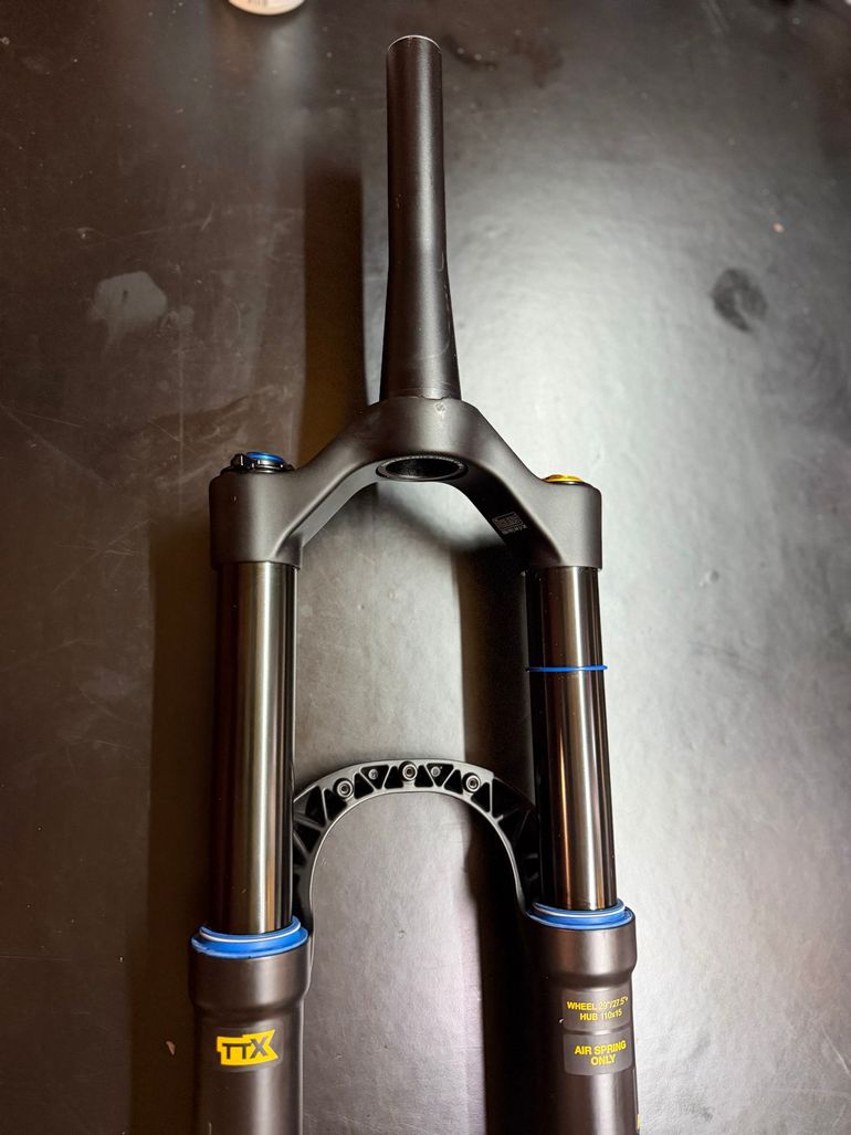 Used Öhlins RXF36 m.2 Air TTX18 29'/44/150 2026 bike — image 7 of 8