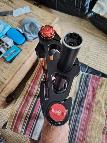 Used magicbros Fourche fat bike 26 pouces bike — image 2 of 8