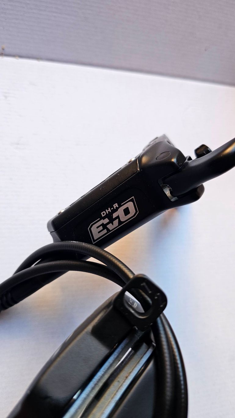 Used Trp DH-R EVO 2025 bike — image 3 of 8