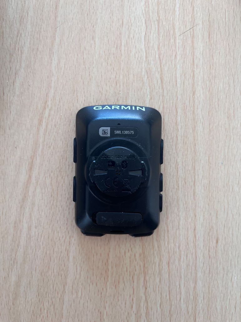 Used Garmin Edge 520 plus bike — image 3 of 6