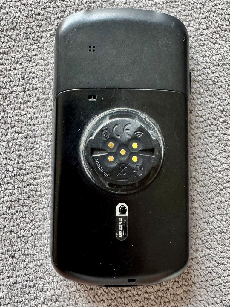 Used Garmin Edge 1030 Plus GPS Cycling Computer 2022 bike — image 3 of 5