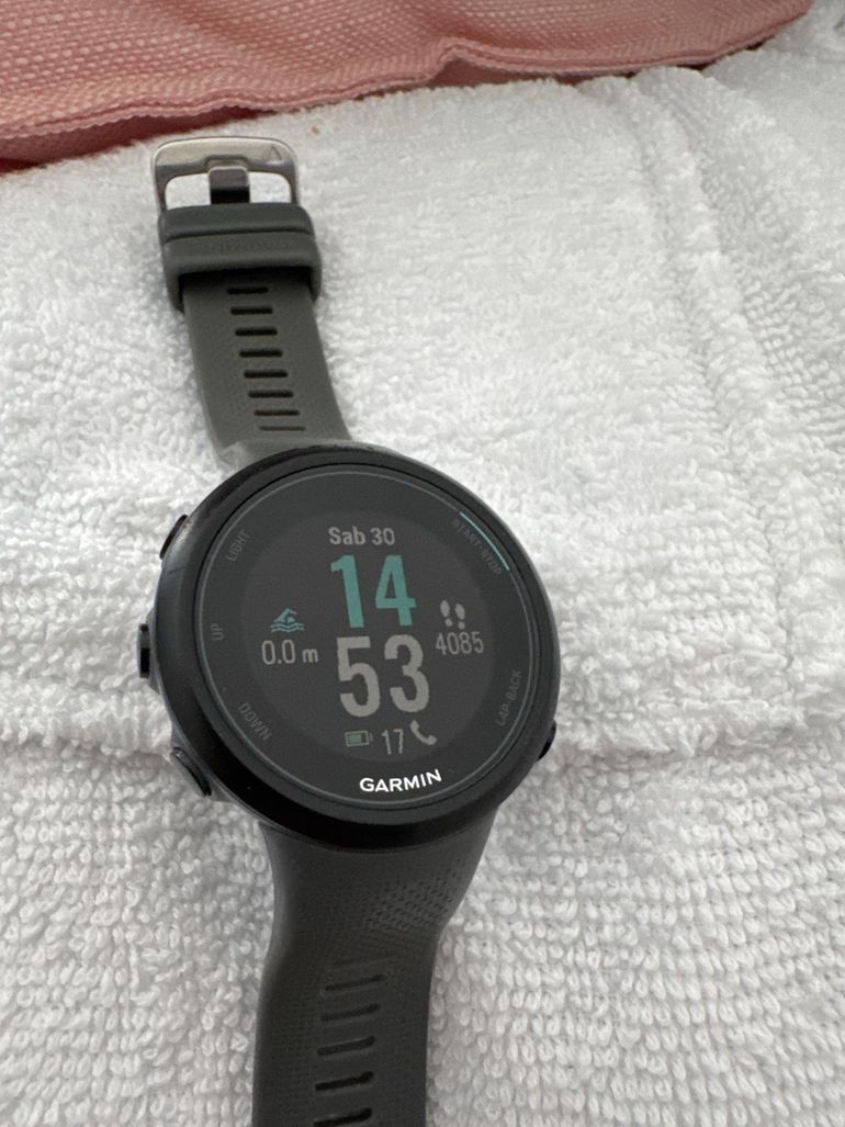 Used Garmin Swim 2 GPS Watch 2021 bike — image 2 of 7