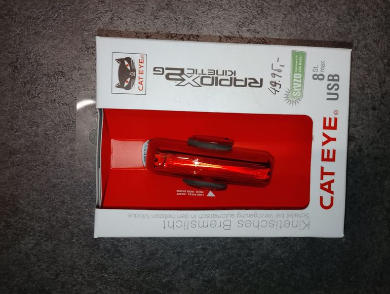 Used Cateye Rapid X2 Rear Safety Light bike — image 1 of 2