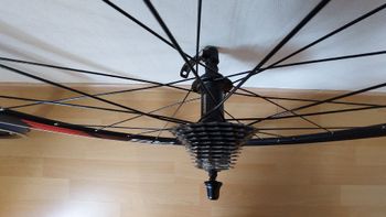 Used Shimano WH-RS010 Wheelset 2018 bike — image 3 of 4