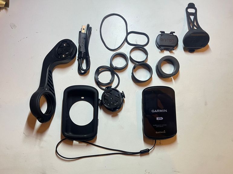 Used Garmin Edge 530 GPS Cycling Computer bike — image 5 of 5