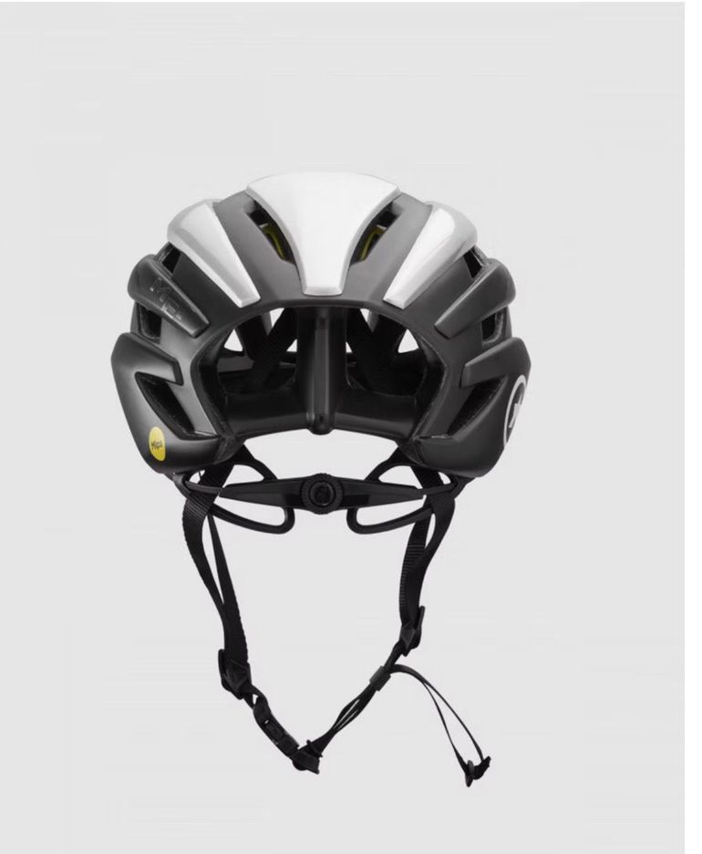 Used MET Trenta 3K Carbon MIPS Helmet Assos Jings RS bike — image 8 of 11