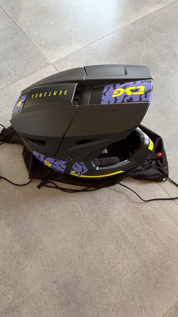 Used Tsg Sentinel Full Face Helmet 2026 bike — image 9 of 9