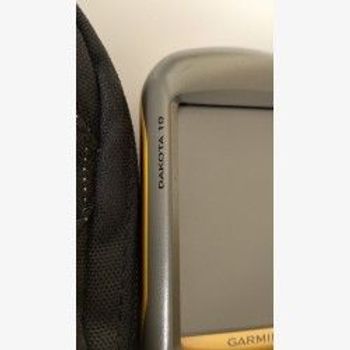 Used Garmin Dakota 10 GPS Outdoor bike — image 8 of 9