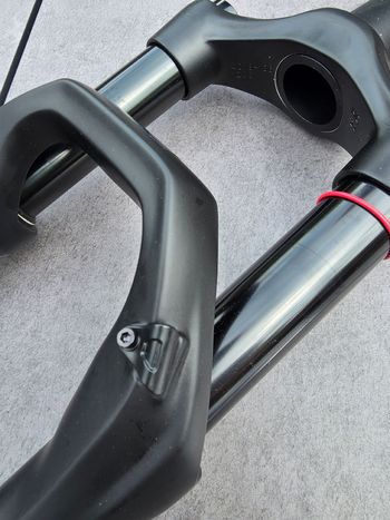 Used RockShox 35 Gold RL Manual Boost TPR 44 Offset Debonair 2025 bike — image 5 of 10