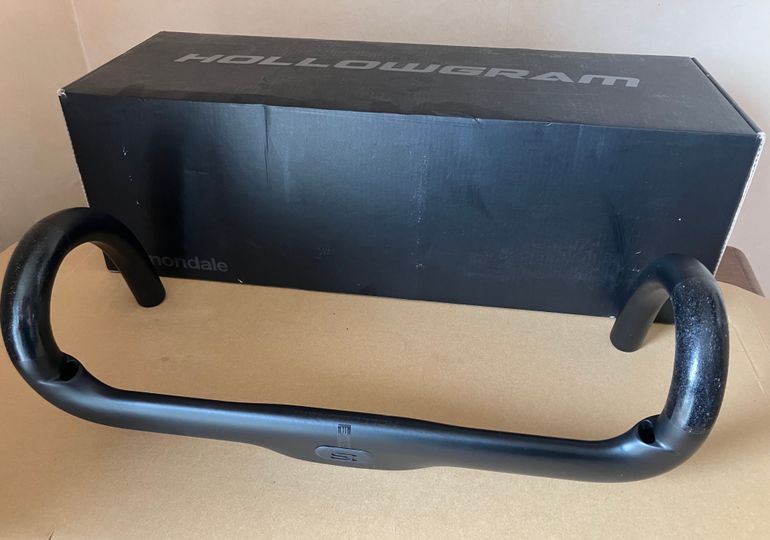 Used Cannondale HollowGram SAVE SystemBar Carbon Handlebar bike — image 1 of 2