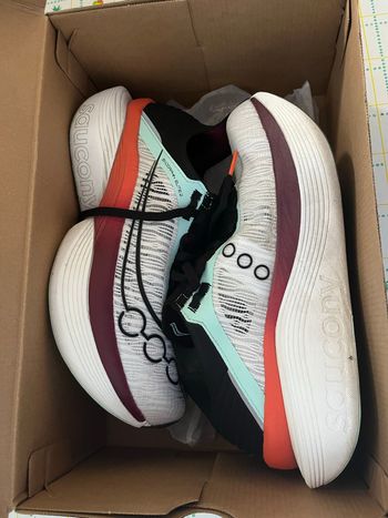 Used Saucony endorphone èlite 2 bike
