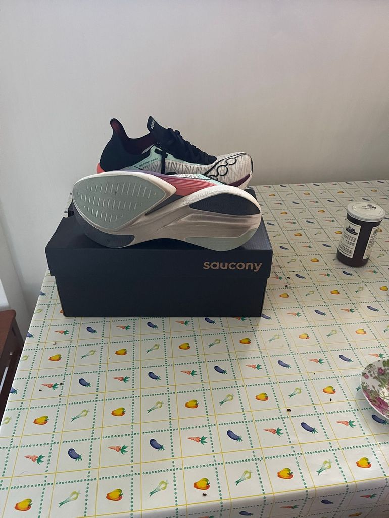 Used Saucony endorphone èlite 2 bike — image 3 of 7