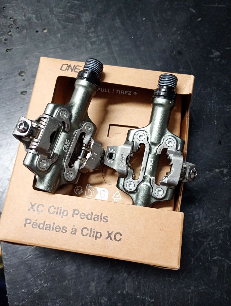 Used Oneup MTB Pedals 2026 bike — image 3 of 5