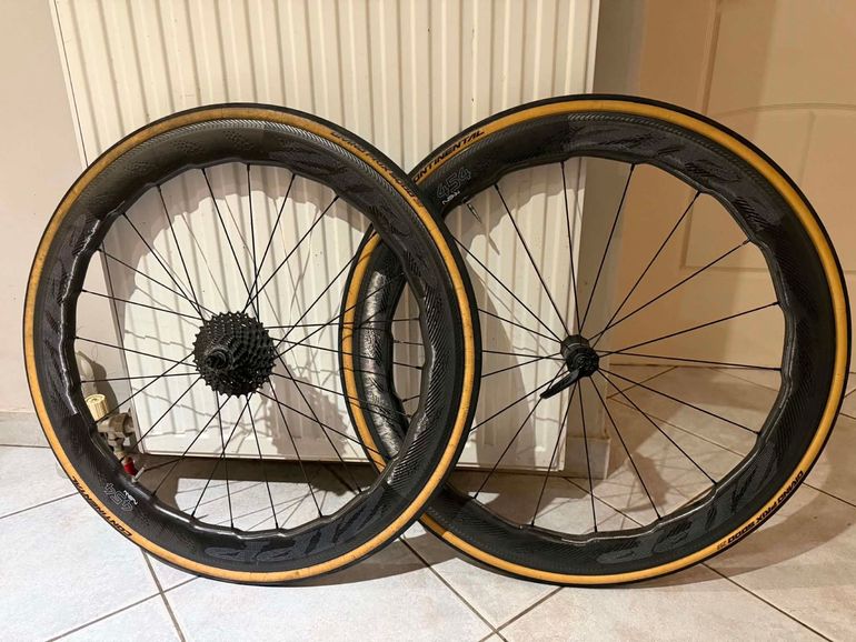 Used Zipp 454 NSW rim brakes 2017 bike — image 2 of 3