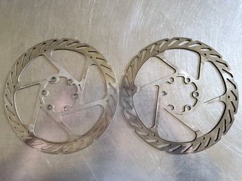 Used Avid Juicy Ultimate Carbon Disc Brakes with 160mm Rotors 2003 bike — image 5 of 10