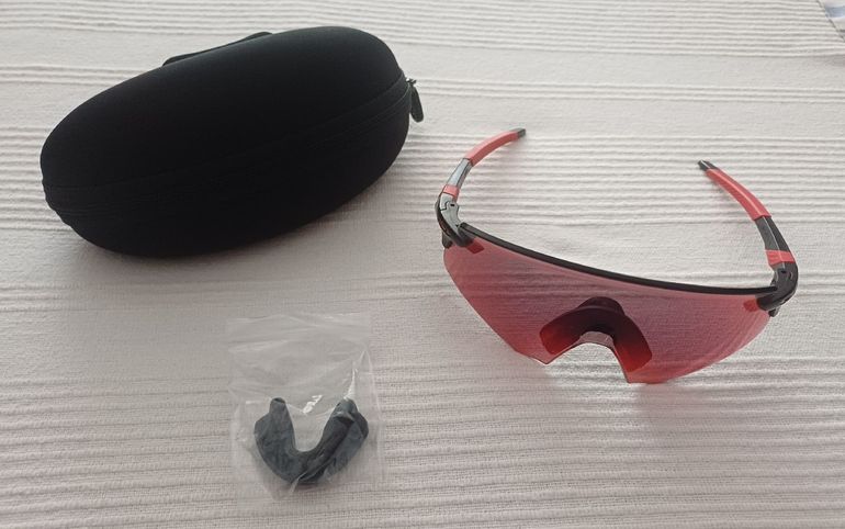 Used Oakley Encoder Prizm Road 2025 bike — image 9 of 10