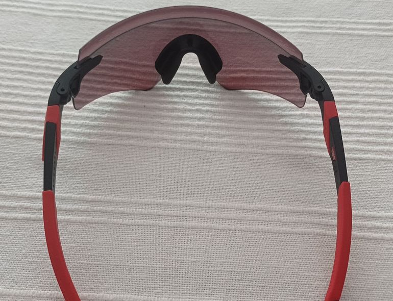 Used Oakley Encoder Prizm Road 2025 bike — image 6 of 10