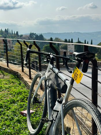 Used Apidura Frame Pack 4L bike — image 8 of 9