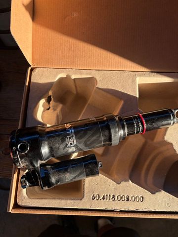 Brugt RockShox super deluxe utlimate 2020 Rear Suspension