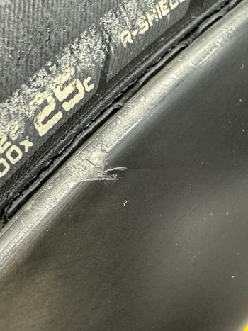 Used Giant SLR 2 50 Disc Rear Wheel 2023 bike — image 5 of 5