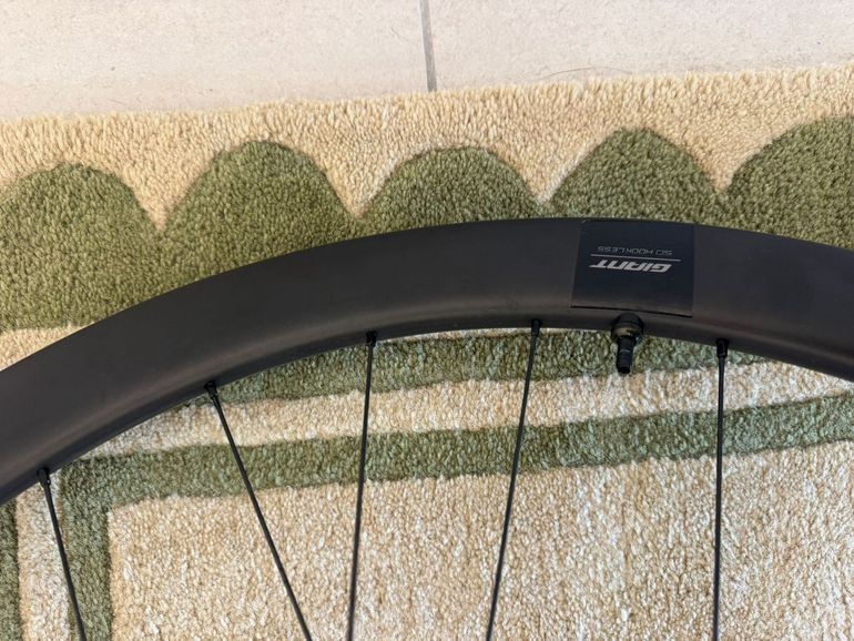 Used Giant SLR 2 50 Disc Rear Wheel 2023 bike — image 4 of 5
