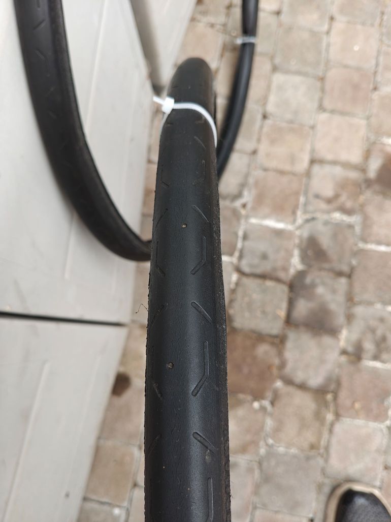 Used Continental Grand Prix bike — image 4 of 5