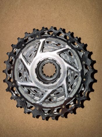 Used Sram Rival Kassette 10-30 T bike — image 2 of 3
