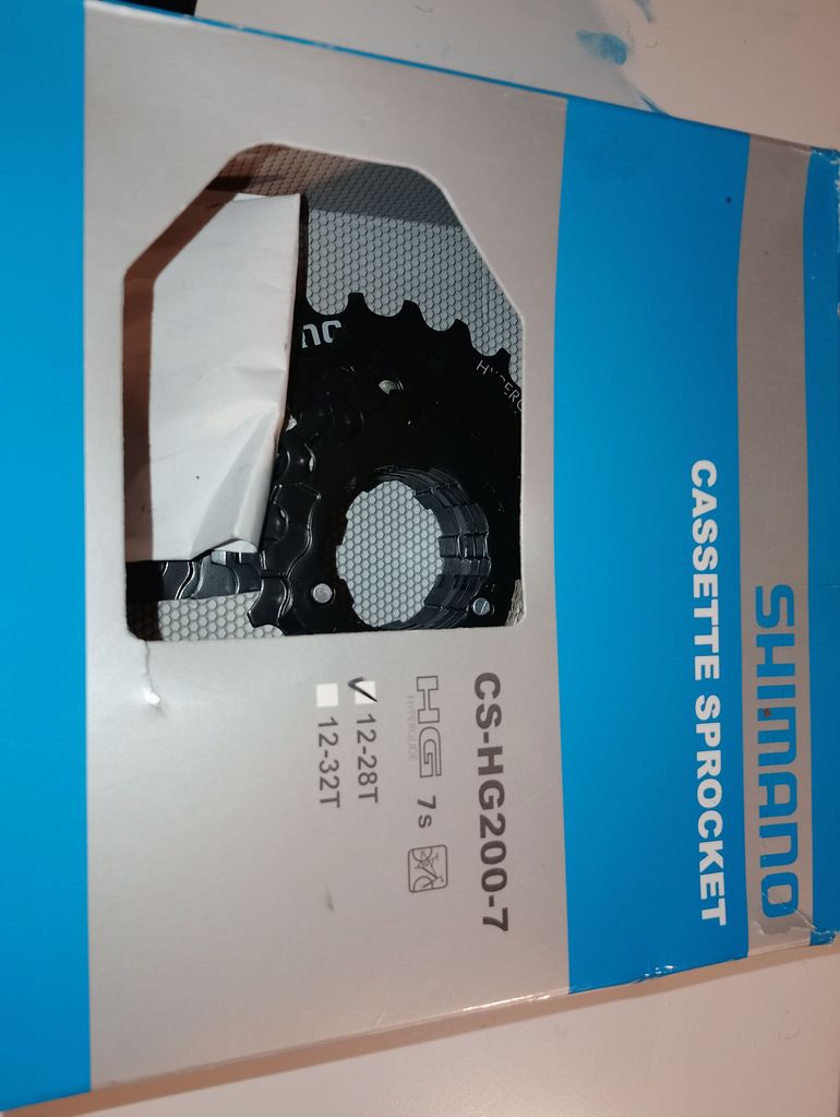 Used Shimano CS-HG200-7 7-speed Cassette bike — image 2 of 2