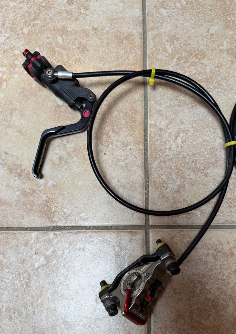 Used Ashima pcb bike — image 2 of 2