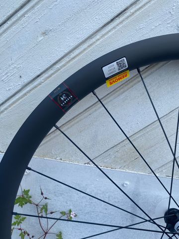 Used Reserve 34/37 TA 2026 bike — image 3 of 4